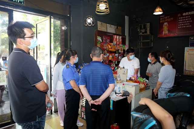最佳娱乐365bet_beat365体育亚洲网页版_365bet会员登录开展校园周边“扫黄打非” 暨“护苗”行动联合执法专项检查